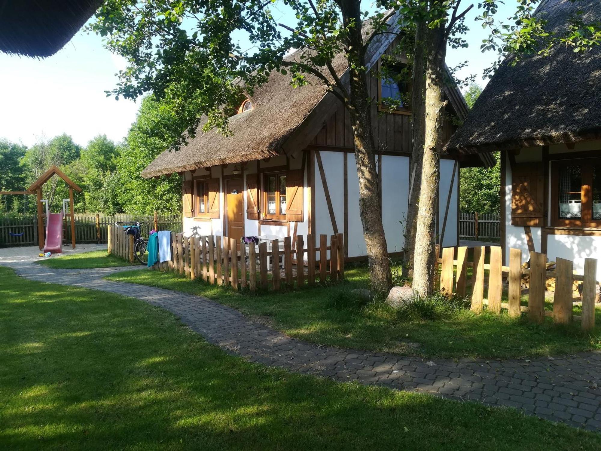 Zagroda Pod Gontem Kopalino Extérieur photo